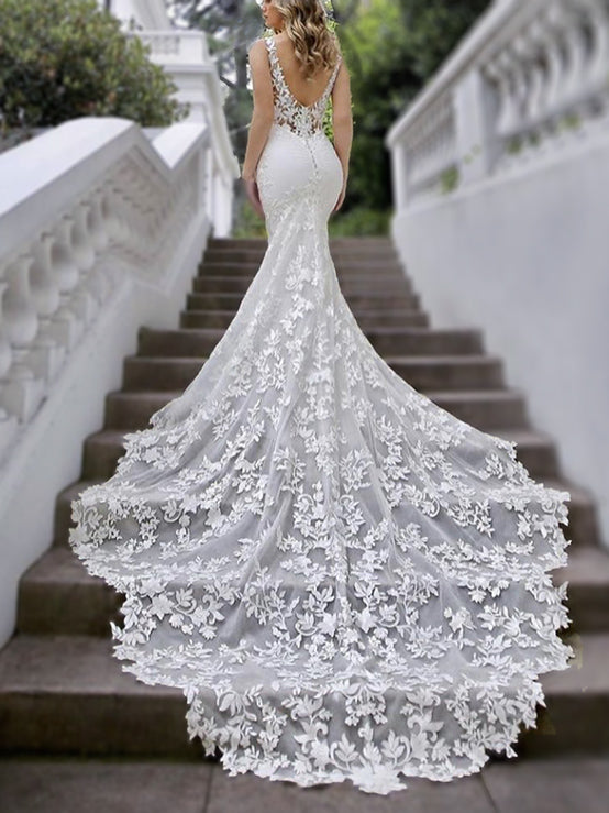 Vestido de novia de encaje blanco con escote en V y cola larga de sirena sexy con tirantes WD4326