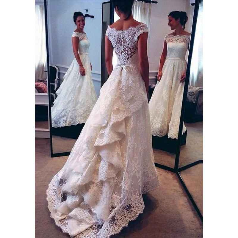 Vestidos de novia de ensueño con apliques de encaje y mangas cortas