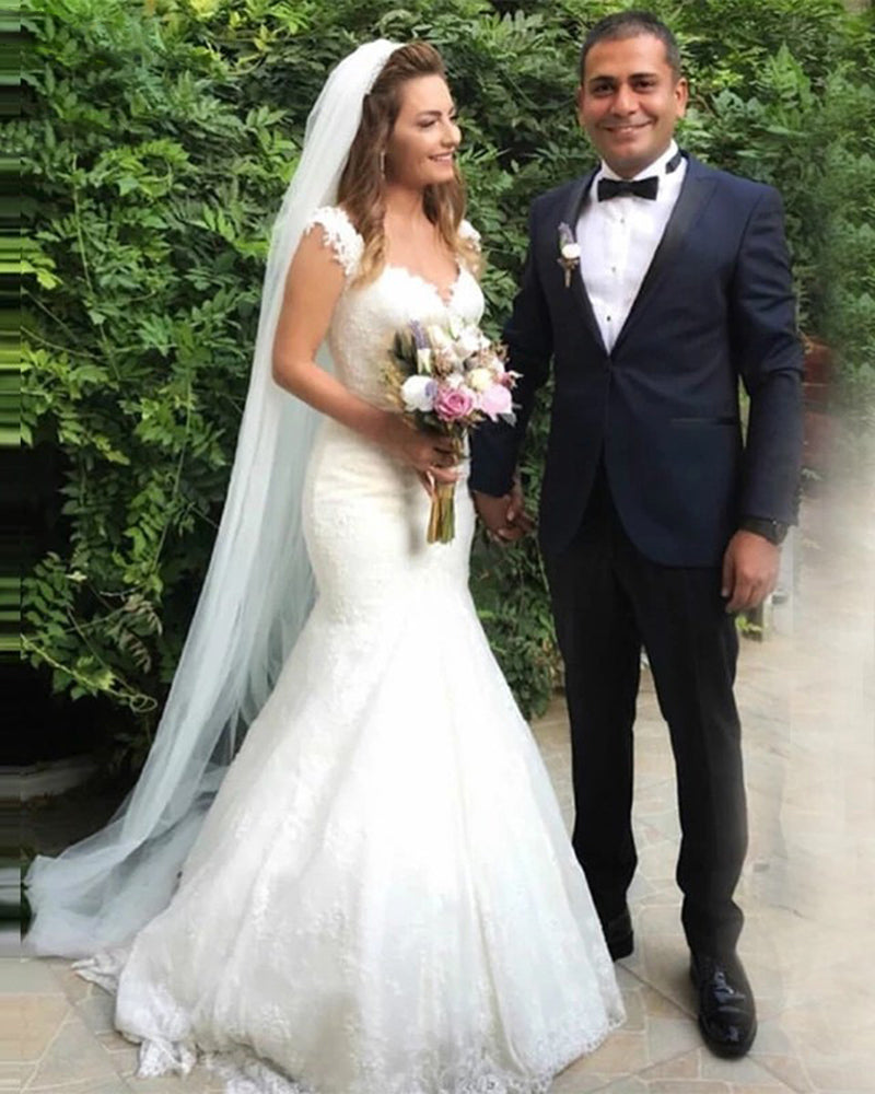 Superbe robe de mariée sirène en dentelle avec traîne courte Robe de mariée 2025 WD11030
