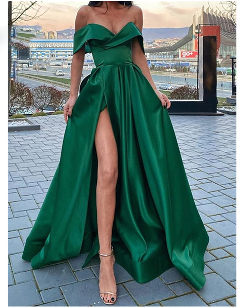 Robe de soirée longue sexy en satin vert émeraude à épaules dénudées avec fente