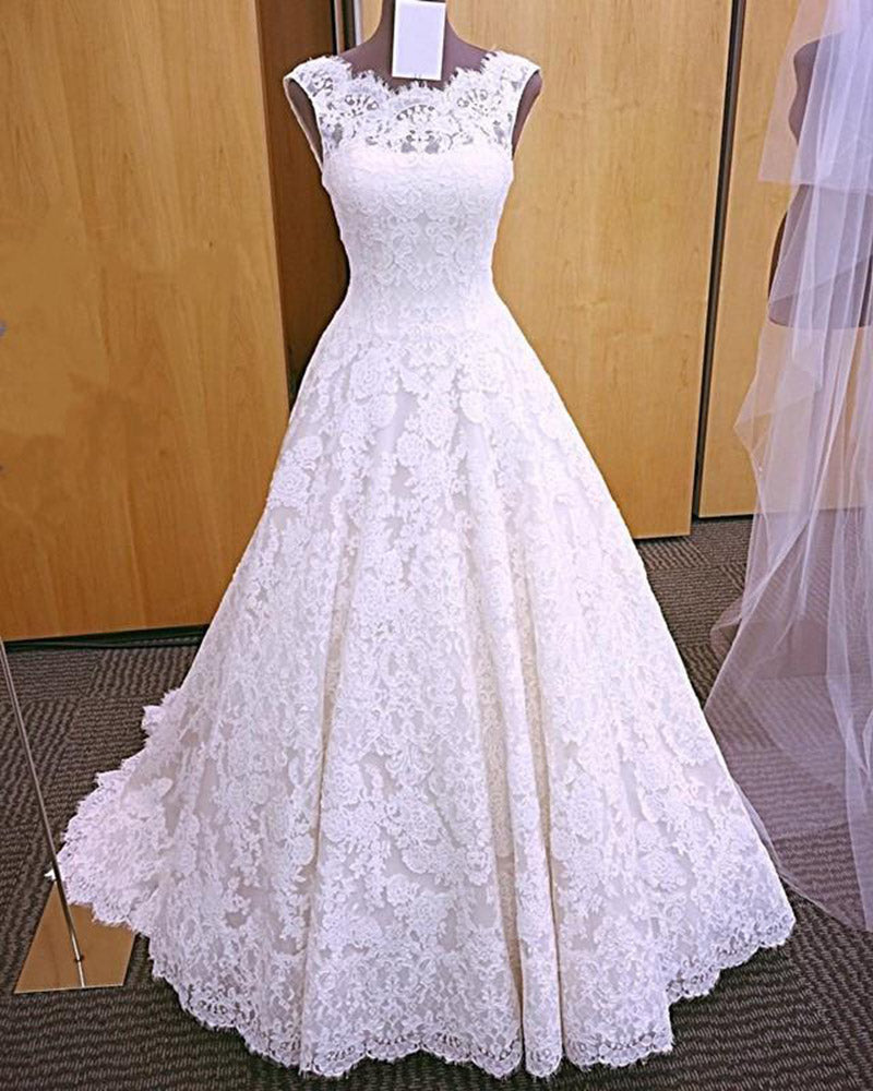Robe de mariée en dentelle à col rond WD2178