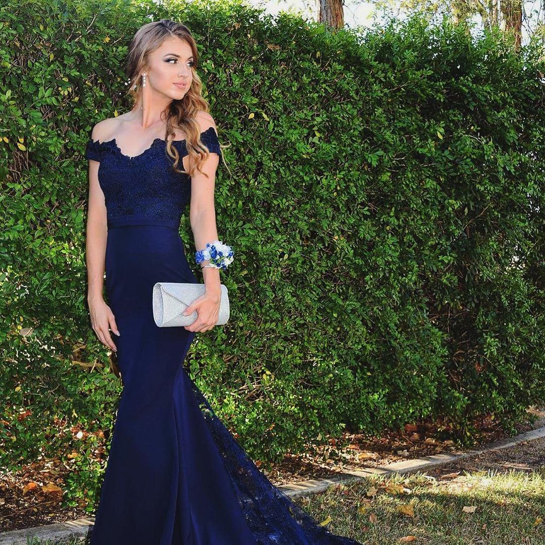 Elegant Off the Shoulder Navy Blue Evening Long Dress Lace Appliqued Bridesmaid dresses LP0543