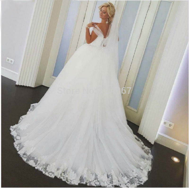 Siaoryne WD005 Luxury Muslim Wedding Dress with Train off the Shoulder