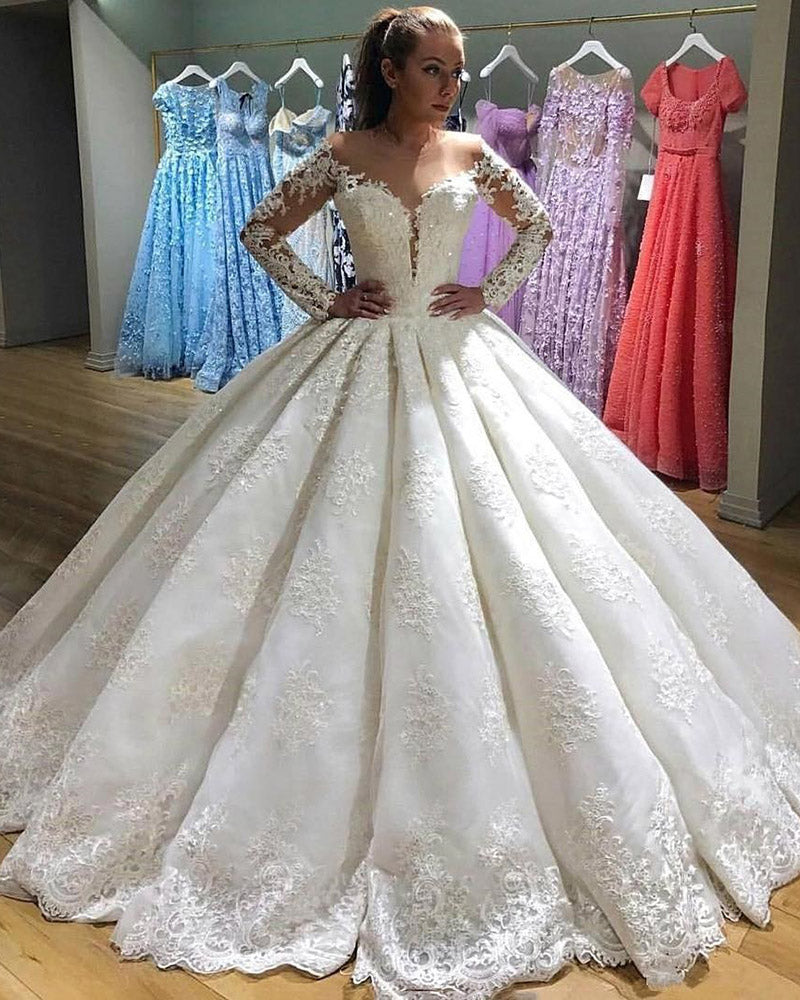 Luxury Lace Wedding Dress Princess Ball Gown White Bridal Gown with Long Sleeves WD626