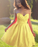Fancy Sweetheart Red Satin A Line Short Evening Party Dresses Backless Homecoming Dress