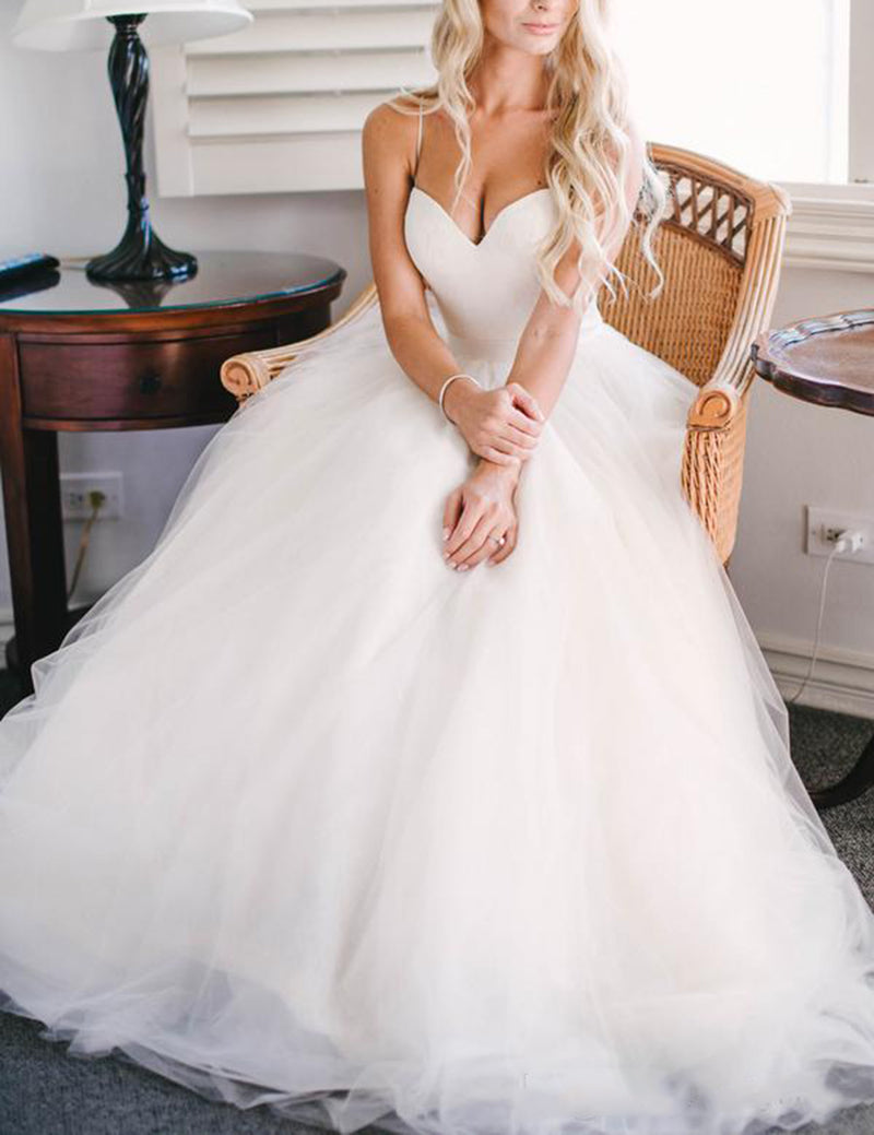 Dreamy Spaghetti Straps A Line White Tulle Beach Wedding Dress Elegant Bridal Gowns Siaoryne MO100