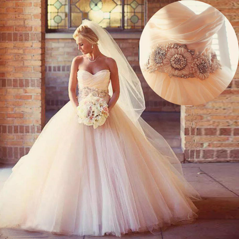 WD3340 Classic Sweetheart Ball Gown Princess Wedding Dress 2018 Romantic Bridal Gown with belt