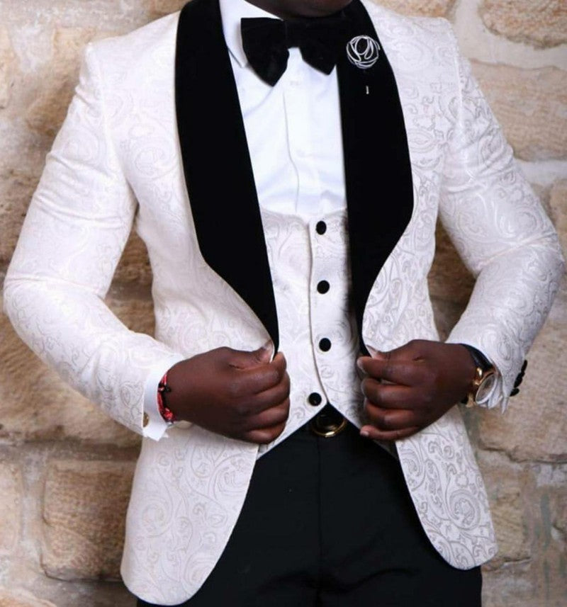 Men 2022  Suit Brand New Groomsmen Shawl Lapel Groom Tuxedos Red/White/Black Men Suits Wedding Best Man Blazer (Jacket+Pants+Bow Tie+Vest)
