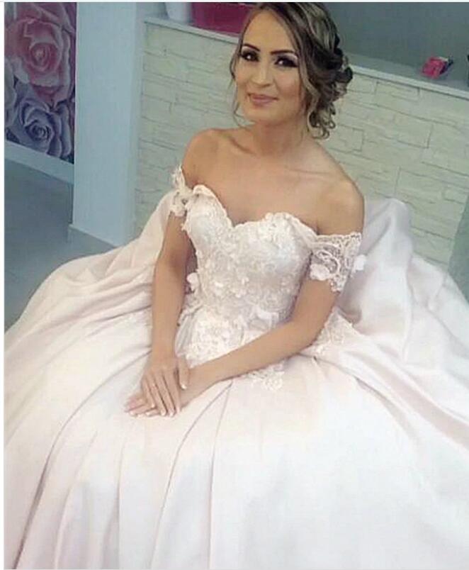 robe de soiree  Lace Satin Prom Dress Ball Gown off the shoulder Sweet 16 Quinceanera dress