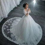 Siaoyne WD0828 Long Sleeves Vintage Lace Beaded Wedding Dress Court Train Vestido De Novias 2022