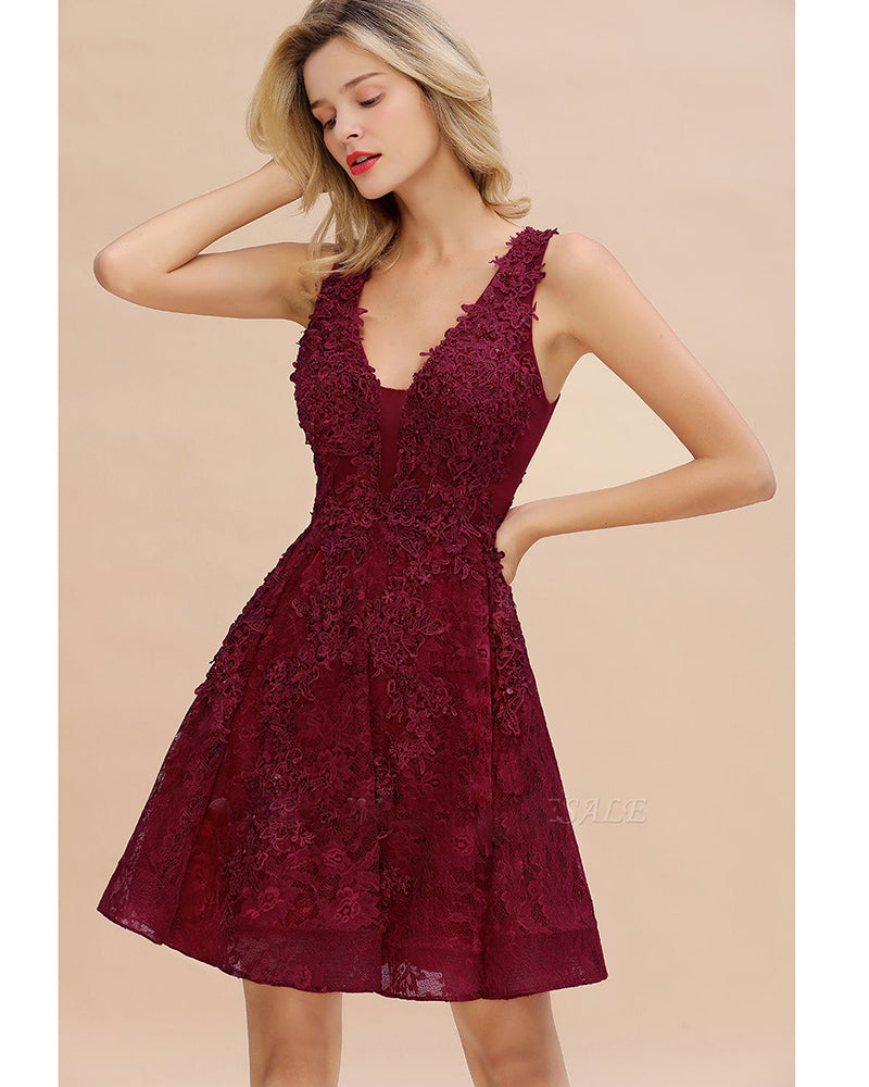 Lovely V Neck Burgundy Short Prom Gown Lace Homecoming Dress 2021 SP11018