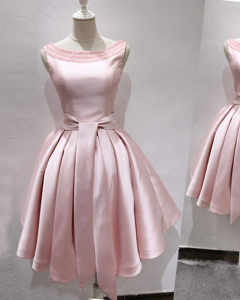 Scoop Neck Beading A Line Satin Prom Dress Short Homecoming Girls Dress