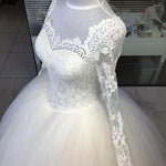 Romantic Lace Vintage Bridal dresses Ball Gown with Long Sleeves WD665