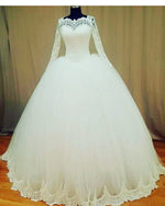 Romantic Lace Vintage Bridal dresses Ball Gown with Long Sleeves WD665