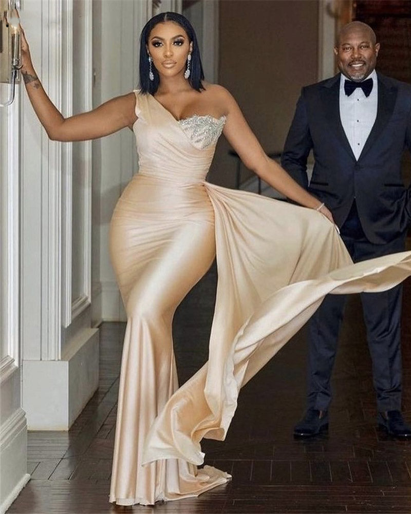 Sexy Mermaid Silk Satin One Shoulder Champagne/Light Pink Bridesmaid D –  Siaoryne
