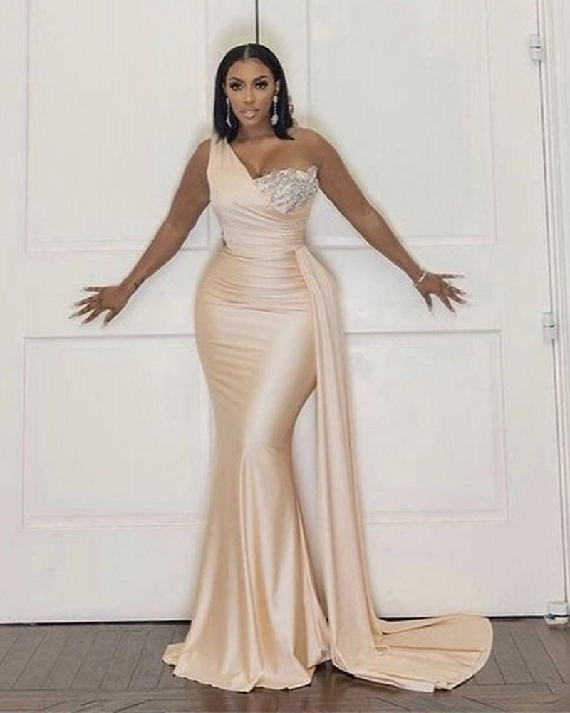 Sexy Mermaid Silk Satin One Shoulder Champagne/Light Pink Bridesmaid Dresses PL3118