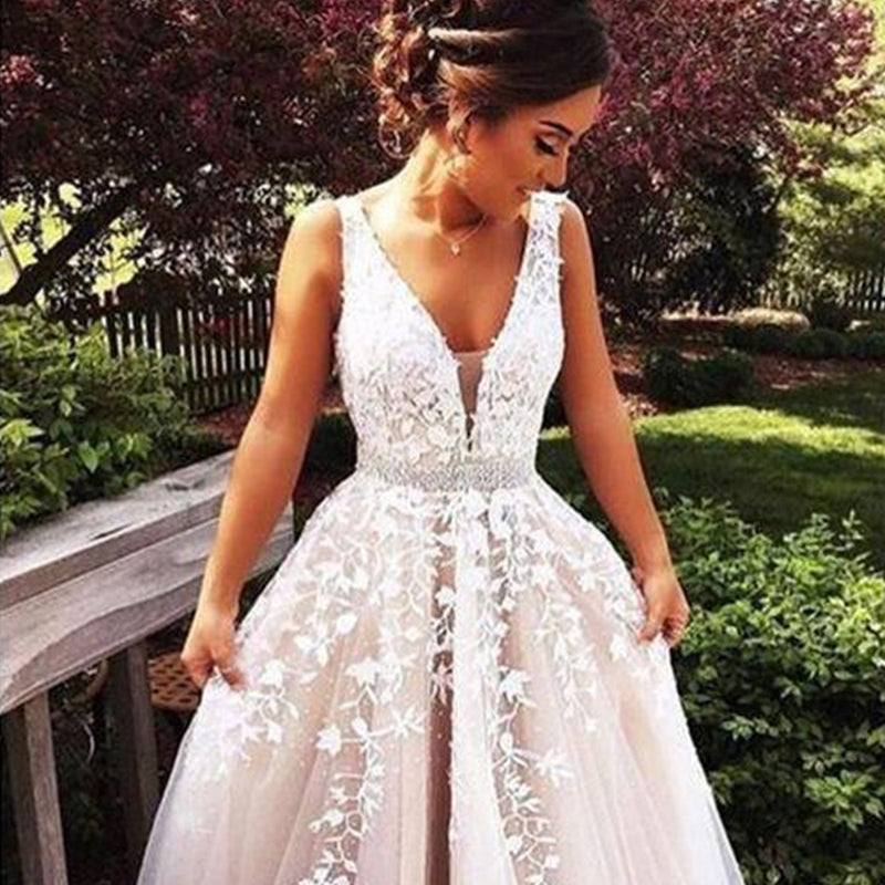 Lace Tulle V Neck Wedding Dresses Champagne Applique Sleeveless A Line  Bridal Dress Vestido De Noiva