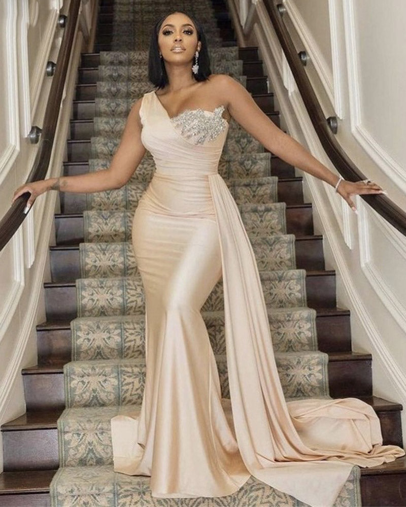 Sexy Mermaid Silk Satin One Shoulder Champagne/Light Pink Bridesmaid Dresses PL3118