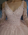 Vintage Lace Pink Ball Gown Brithday Dress for Sweet 16/15 Girls Quinceanera Dresses with Long Sleeves