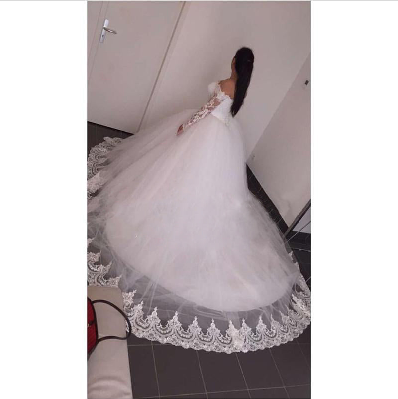 Romantic WD0826 off the shoulder long sleeves Princess Bridal Gown 2020  Poofy Tulle Ball Gown Lace Wedding Dress for Bride