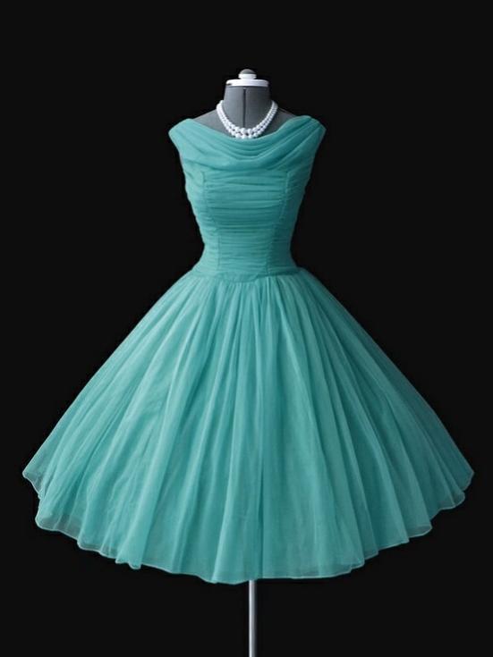 LP5511 Vestido de fiesta corto 2018 Vestido de fiesta con escote redondo abullonado Vestidos formales de graduación para niñas