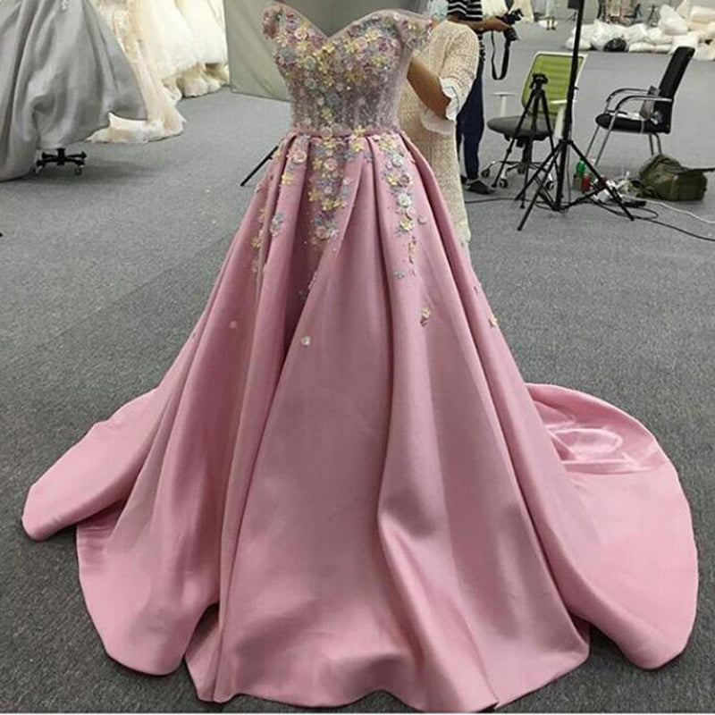 Vestido de fiesta de satén con hombros descubiertos, flores hechas a mano, encaje, corte en A, color rosa, para boda