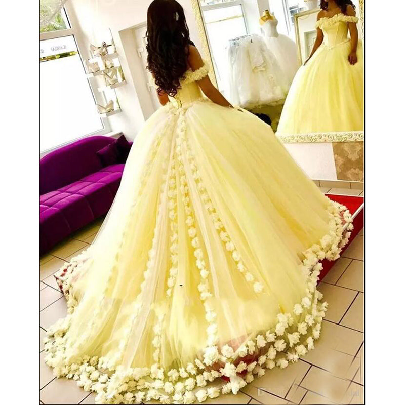 Gorgeous Yellow Quinceanera Dresses  Flowers Tulle Off The Shoulder Princess Sweet 16 Dress Masquerade Wedding Gown LP0520