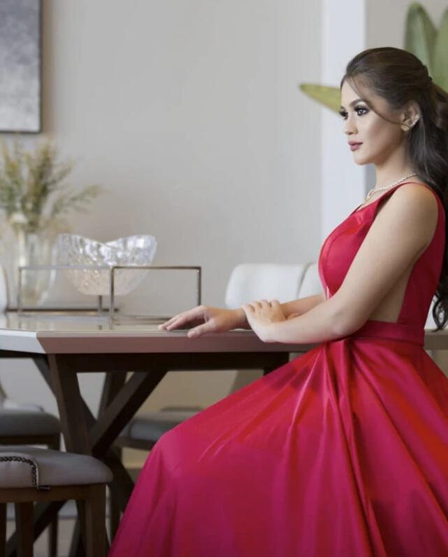 Siaoryne Emerald Green Sexy Deep V Neck Long Evening Dresses ,Satin Chiffon Women Formal Gowns 2020 LP1115