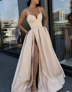 Spaghetti Straps Black Prom Gown Long Evening Party Gown with Slit Robe De Soiree