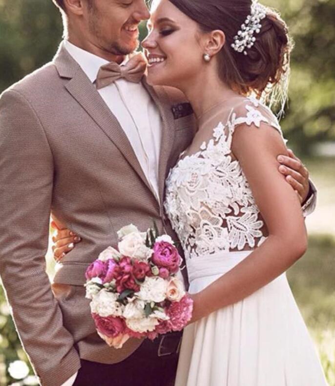 Siaoryne LO0926 Sexy Nude See Through Lace Cap Sleeves Split Long Ivory Chiffon Beach Wedding Dresses Bridal Gown