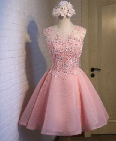 Siaoryne Lovely Cap Sleeves Lace Beaded White Graduation Dress Short Homecoming Gown For Teens