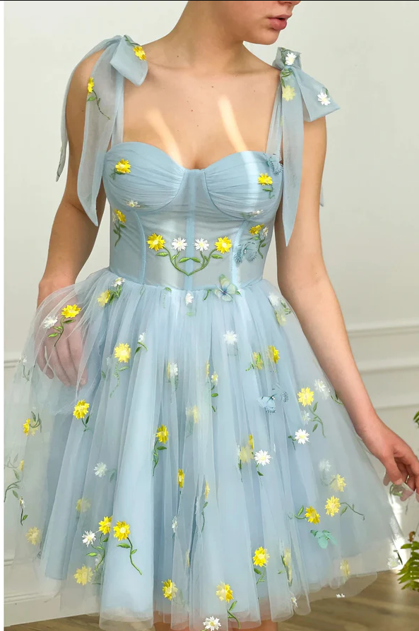 Light Blue Sexy Short Prom Dresses with Yellow Flowers Knee Length Homecoming Party Gown for Girls