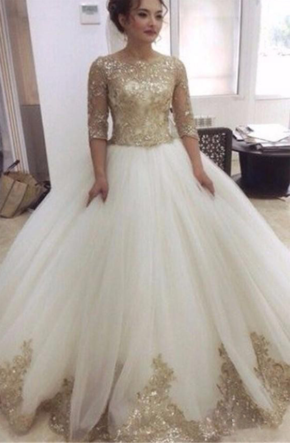 Vintage Women Bride Dress Ivory and Gold Lace Ball Gown Wedding Dress Siaoryne Vintage Women Bride Dress Ivory and Gold Lace Ball Gown Wedding Dress Siaoryne