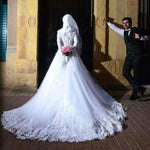 Vintage Lace Arabic Wedding Dress Long Sleeves Dubai Bridal Dresses robe de mariée 2018