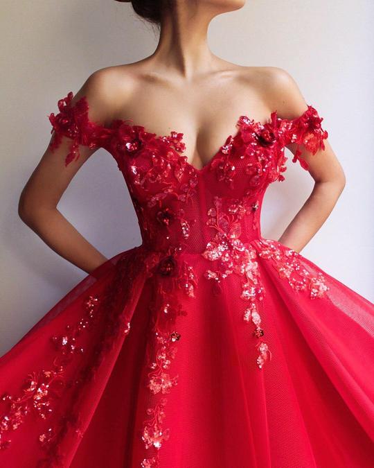 Breathtaking Off the Shoulder Red Tulle Senior Prom Dress for Girls Lace Appliqued Dress Long PL01106