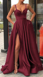 Spaghetti Straps Black Prom Gown Long Evening Party Gown with Slit Robe De Soiree