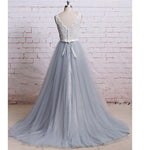 WD1401 Chic Ivory and Grey A Line Romantic Tulle Bridal Gown,V neck Lace Formal Prom Dress 2018