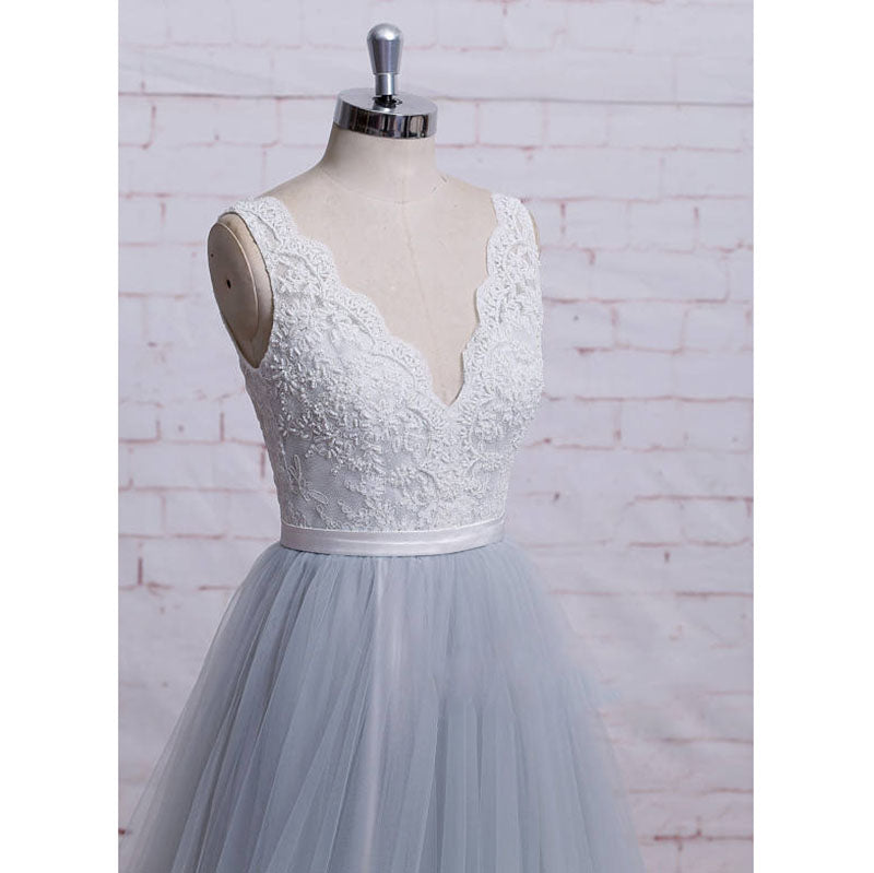 WD1401 Chic Ivory and Grey A Line Romantic Tulle Bridal Gown,V neck Lace Formal Prom Dress 2018