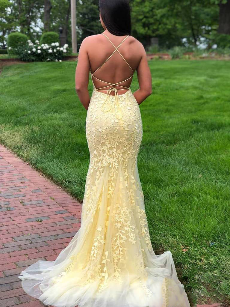 Amazing Halter Yellow Lace Mermaid /Trumpet  Prom Dress 2022 Long Graduation Gown for Girls LP1201