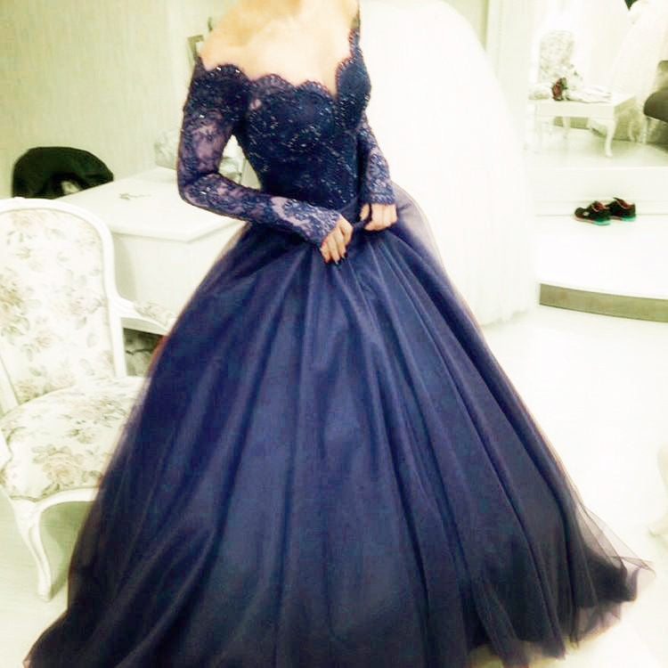 LP3339 Dreamy Off the Shoulder Burgundy Prom Dresses Long Sleeves A Line Lace Formal Gowns 2018 Vestido De Festa