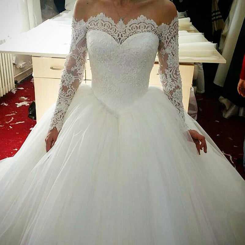 Romantic WD0826 off the shoulder long sleeves Princess Bridal Gown 2020  Poofy Tulle Ball Gown Lace Wedding Dress for Bride